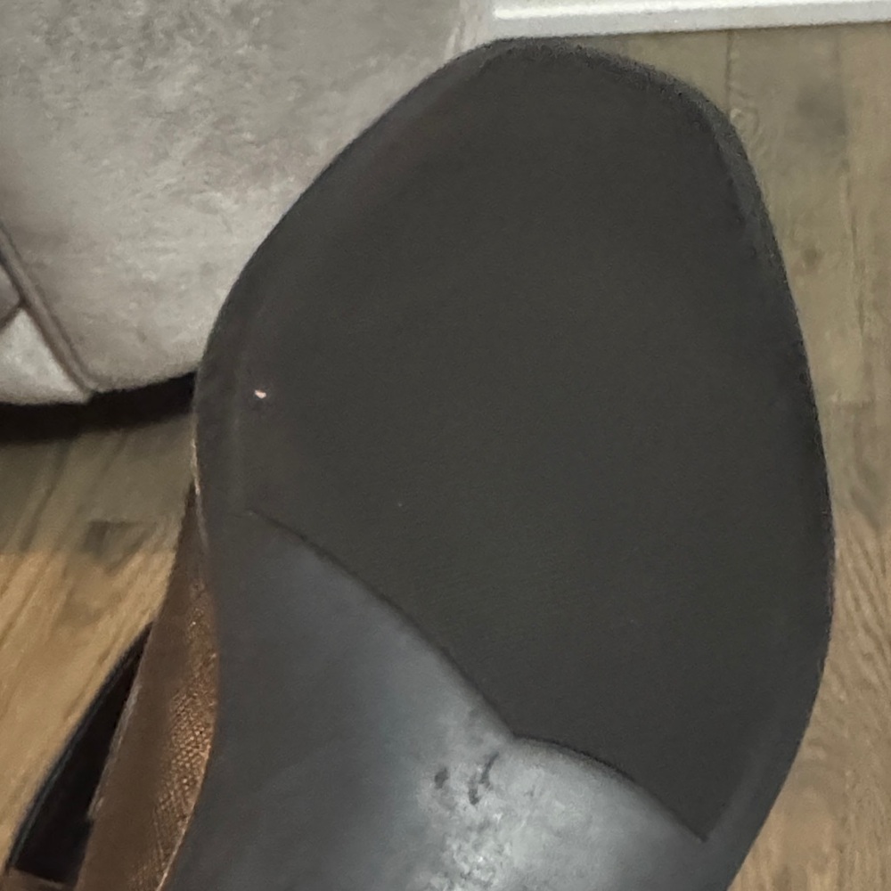Prada Men's Black Leather Slip-On Loafers - Picture 5 of 9